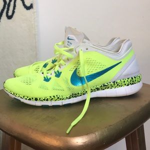 Nike Free 5.0 Sneakers